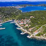 By The Sea - Pasman - 8046 Apartament Ždrelac