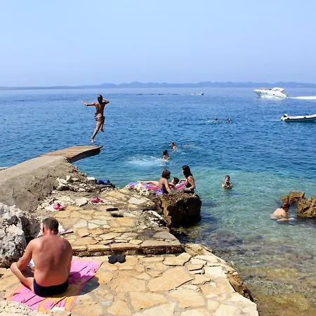 By The Sea - Pasman - 8046